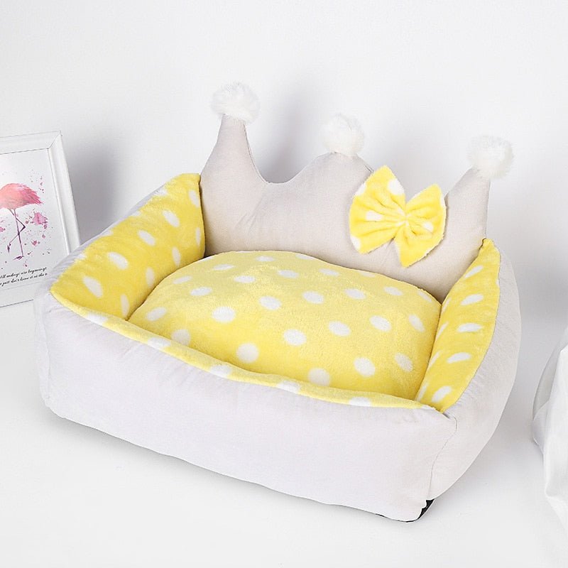 Black Reef Elevated Frame Bed dog cot with washable pad and steel legs
